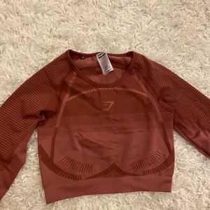 Gymshark BUNDLE Geo seamless crop top AND cropped leggings set NWT SOLD OUT!!